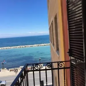Hébergement de vacances Mariantomare Monolocale Lungomare, Bari