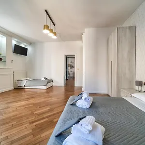 Apartament Dante 138 Class &, Bari